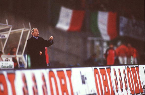 FUSSBALL: UEFA CUP SSC NEAPEL, 24.11.94