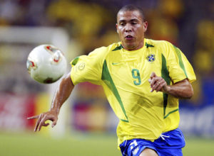 FUSSBALL : WM 2002 in JAPAN und KOREA , BRA – BEL 2:0