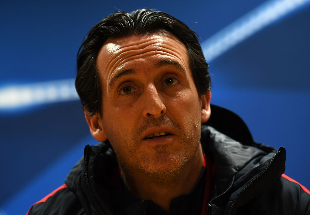 LONDON, ENGLAND - NOVEMBER 22:  Unai Emery head coach of PSG speaks to the media during the Paris Saint-Germain press conference at the Emirates Stadium on November 22, 2016 in London, England.  (Photo by Shaun Botterill/Getty Images)