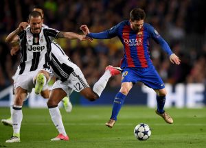 BARCELONA, SPAIN - APRIL 19: Lionel Messi of Barcelona is challenged by Alex Sandro and Leonardo Bonucci of Juventus during the UEFA Champions League Quarter Final second leg match between FC Barcelona and Juventus at Camp Nou on April 19, 2017 in Barcelona, Spain. (Photo by Matthias Hangst/Bongarts/Getty Images)