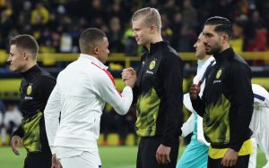 Borussia Dortmund v Paris Saint-Germain – UEFA Champions League Round of 16: First Leg
