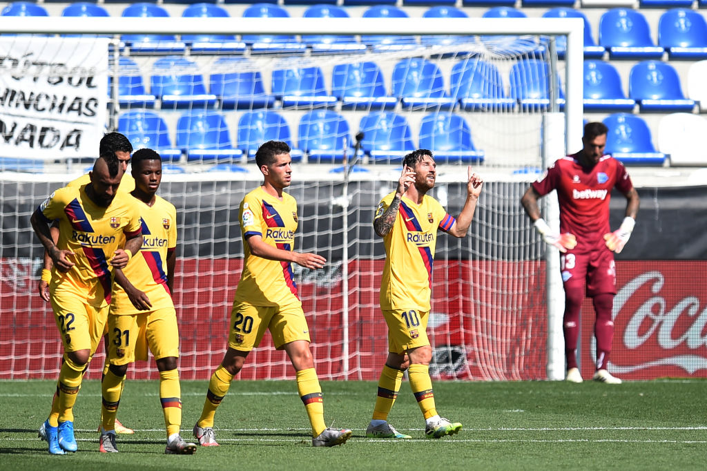 Deportivo Alaves v FC Barcelona – La Liga