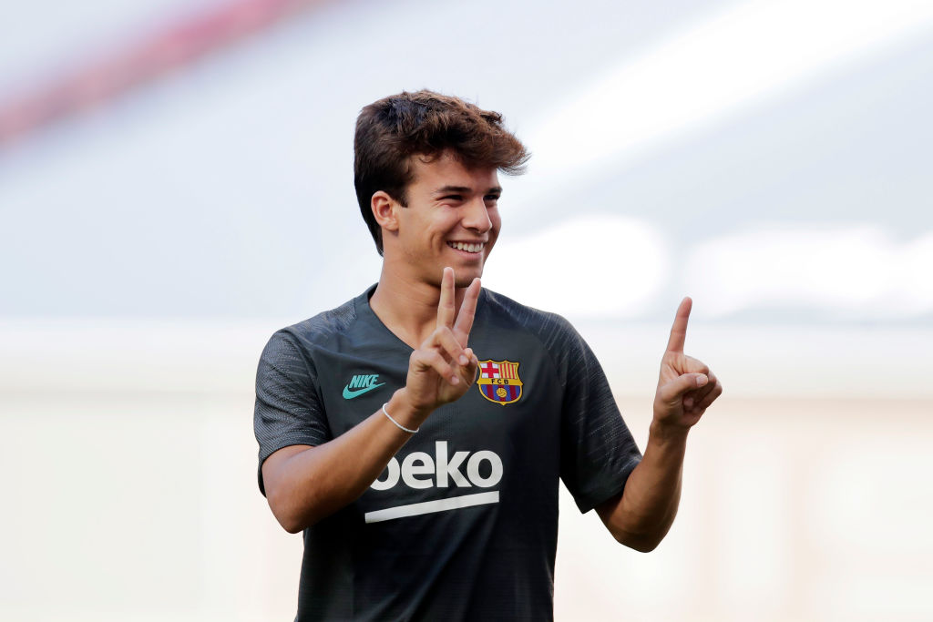 Barcelona Training Session – UEFA Champions League