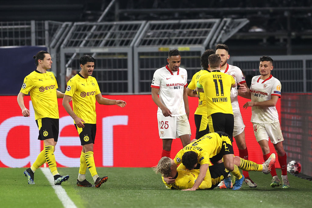 Borussia Dortmund v Sevilla FC  – UEFA Champions League Round Of 16 Leg Two