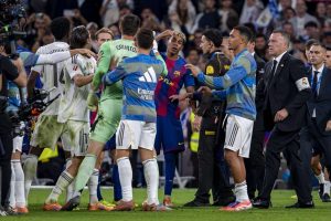 Näkökulma: Lamine Yamal teki El Clásicolle palveluksen – Espanjan maajoukkueessa kylmä hiki virtaa ohimoilla aop_courtoisthibautyamallamine20251026