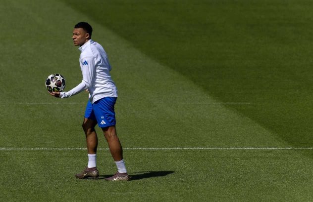 aop_MbappeKylian07042026